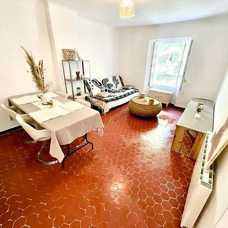 Bel Appartement A Villecroze 维勒克罗兹 外观 照片